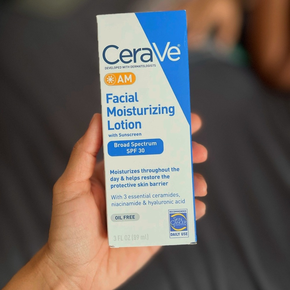 CeraVe AM Facial Moisturizing Lotion w/ SPF 30 - FREE IF YOU PURCHASE SOME ELSE